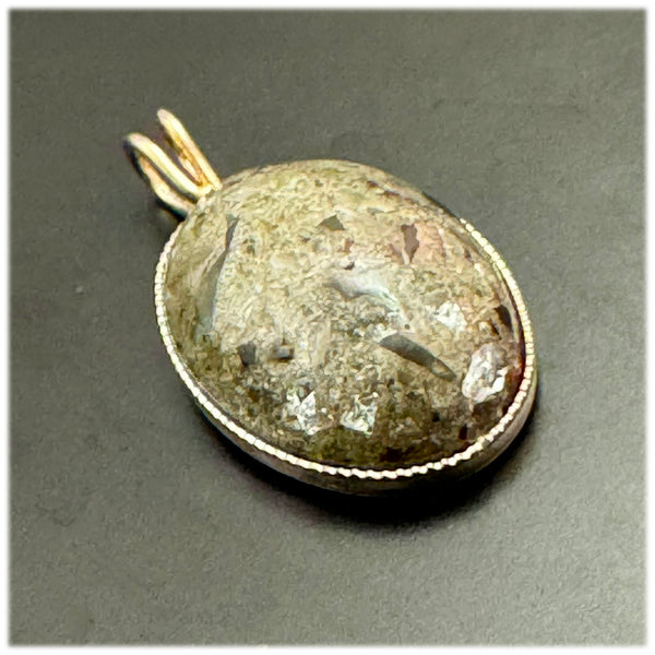 Sastun Sterling Silver Pendant - Labradorite